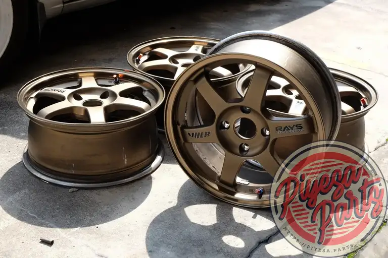 Rays Volk Racing TE37 16x7 +42 4x114.3