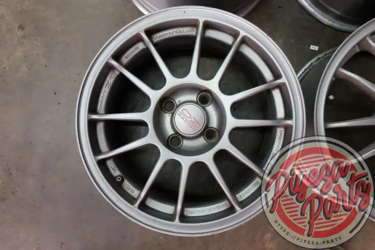 Oz Superleggera 15x7 +37 4x100