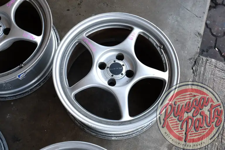 Enkei RP02 16x7 +35 4x100