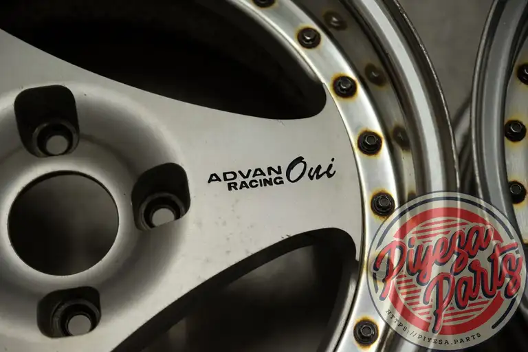 Yokohama Advan Racing Oni 16x8 +25 4x114.3