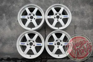 Rays TE37 17x7.5 +48 5x114.3
