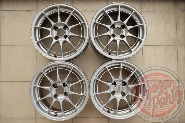 Enkei NT03 15x7 +35 4x100