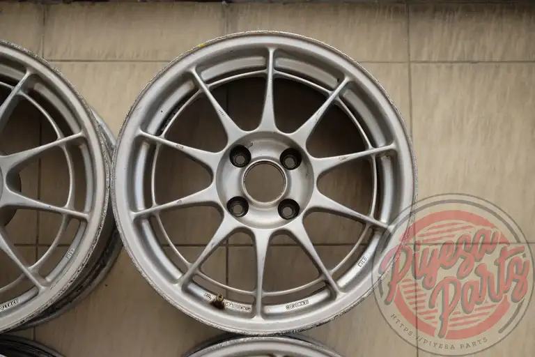 Enkei NT03 15x7 +35 4x100