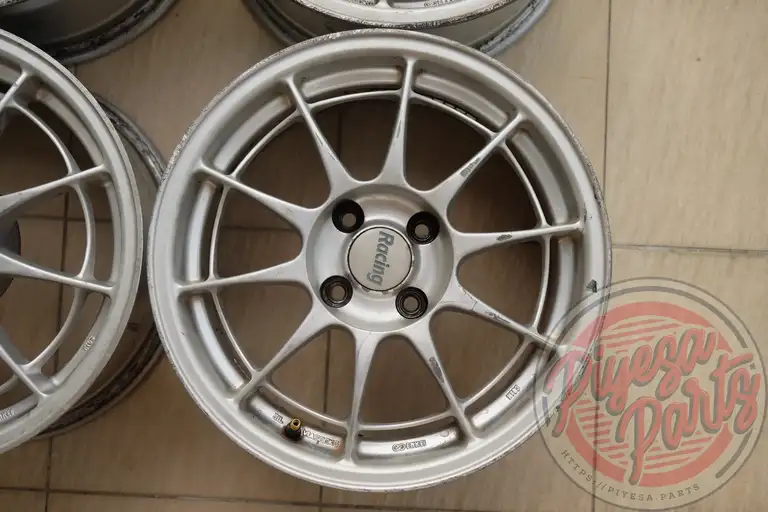 Enkei NT03 15x7 +35 4x100