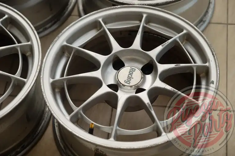 Enkei NT03 15x7 +35 4x100