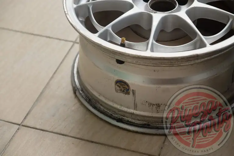 Enkei NT03 15x7 +35 4x100