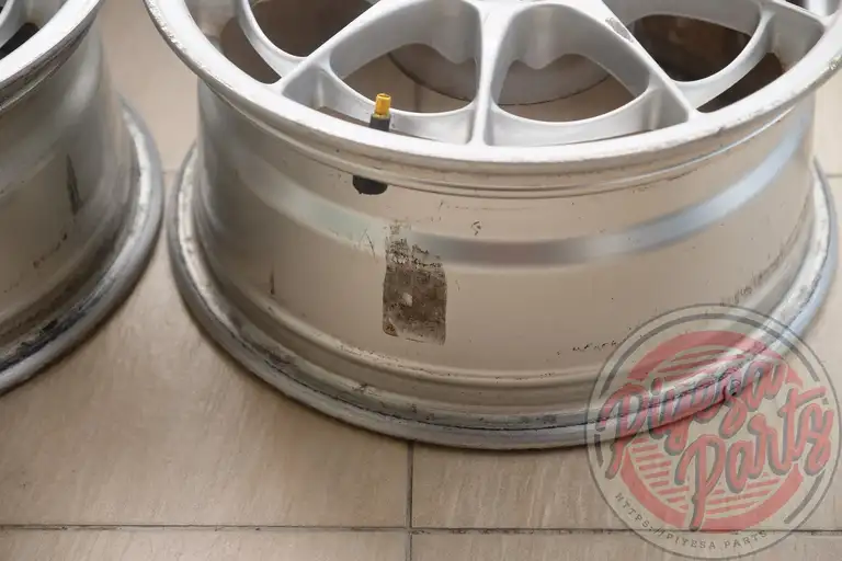 Enkei NT03 15x7 +35 4x100