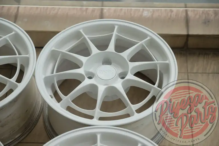 Enkei NT03 15x7 +35 4x100