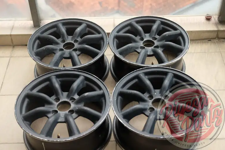 RS Watanabe F8F 15x6.5 +35 4x100
