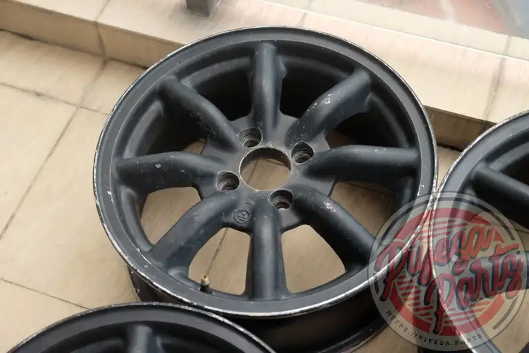 RS Watanabe F8F 15x6.5 +35 4x100