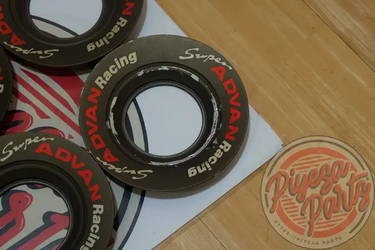 Yokohama Advan SA3R Center Caps/Hardware