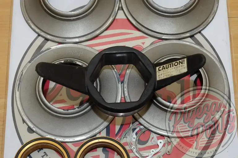 Yokohama Advan SA3R Center Caps/Hardware