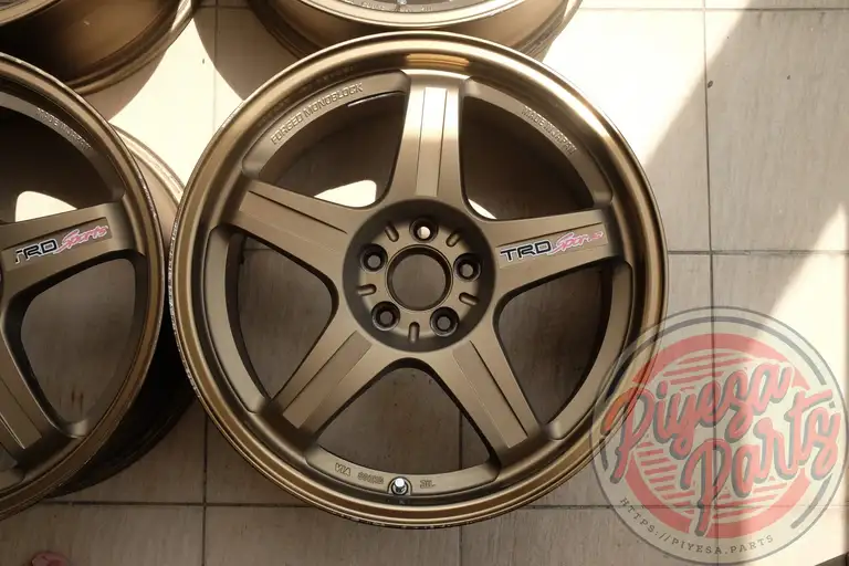 TRD T3 17x7.5 +30 5x100