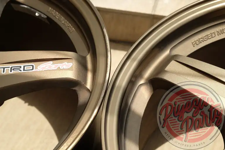 TRD T3 17x7.5 +30 5x100