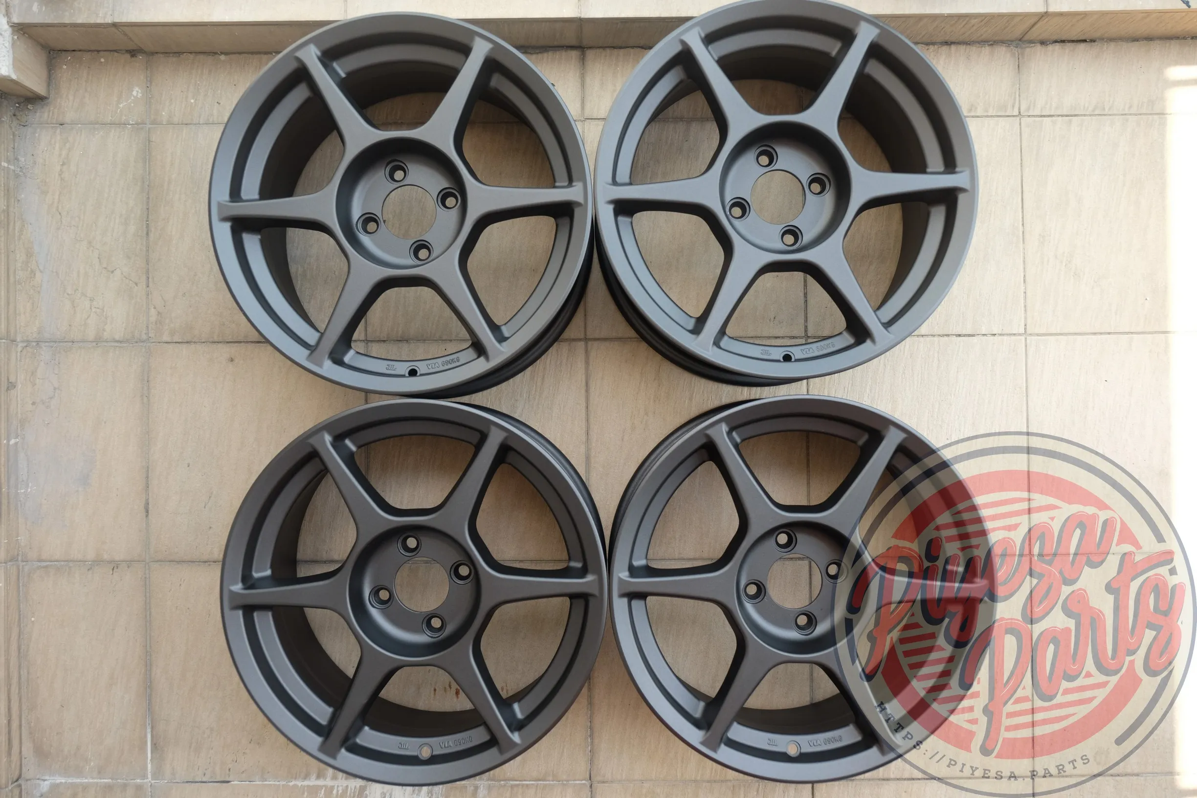 Buddy Club P1 Racing 16x7 +35 4x100