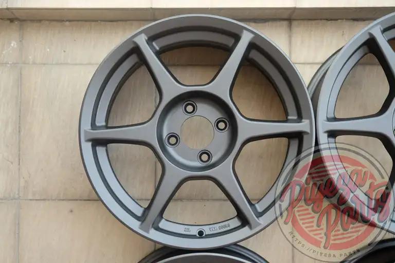 Buddy Club P1 Racing 16x7 +35 4x100