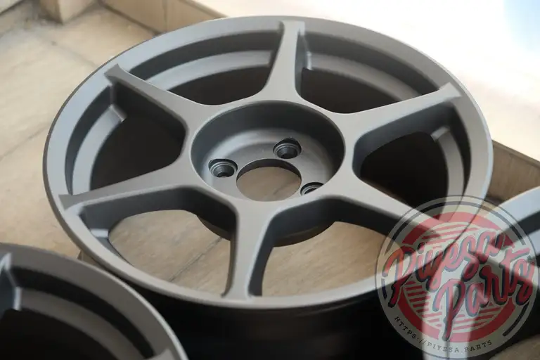 Buddy Club P1 Racing 16x7 +35 4x100
