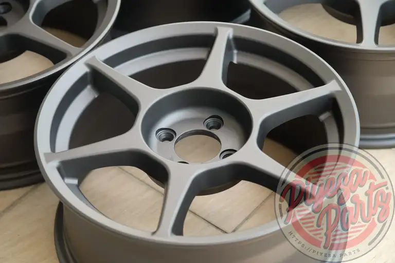 Buddy Club P1 Racing 16x7 +35 4x100