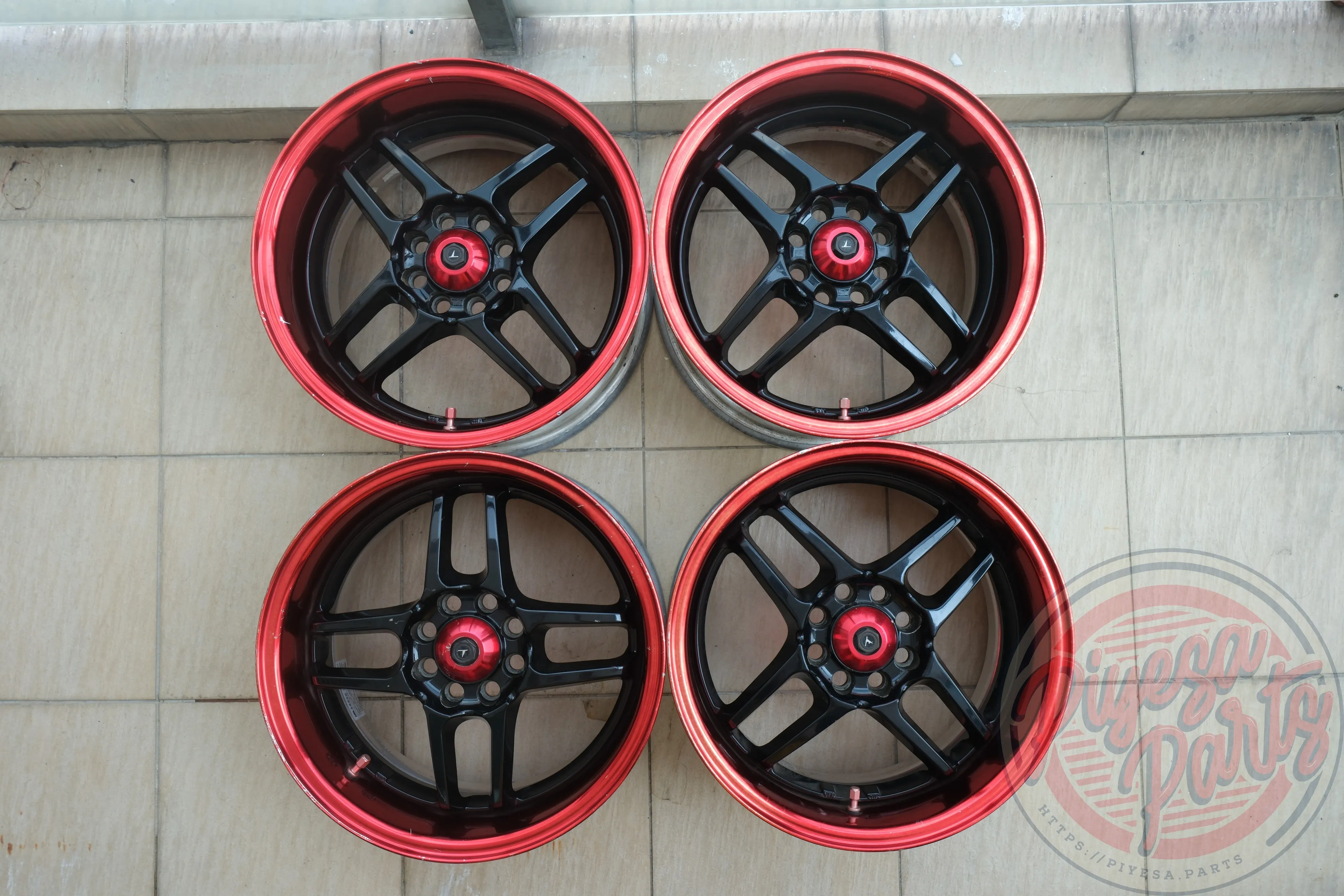 Tom's New Action 15x7 +35 4x100