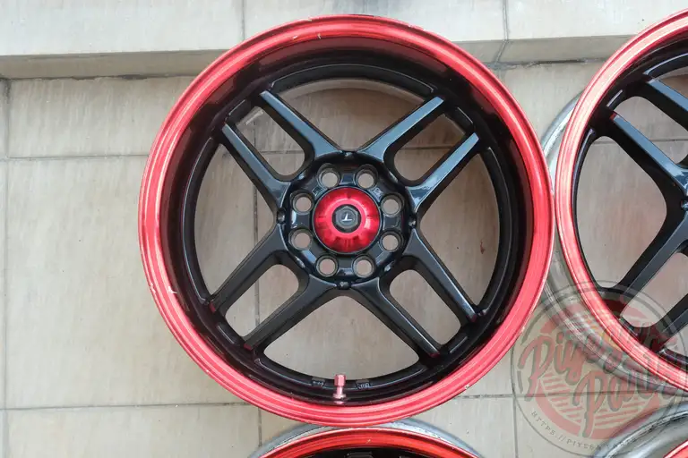 Tom's New Action 15x7 +35 4x100