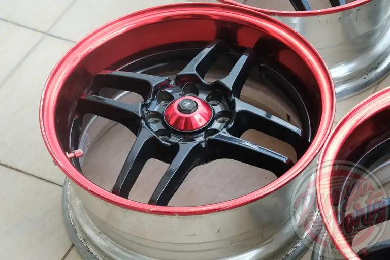 Tom's New Action 15x7 +35 4x100