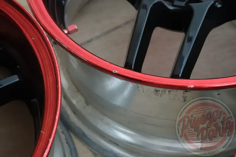 Tom's New Action 15x7 +35 4x100