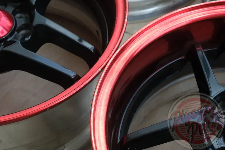 Tom's New Action 15x7 +35 4x100