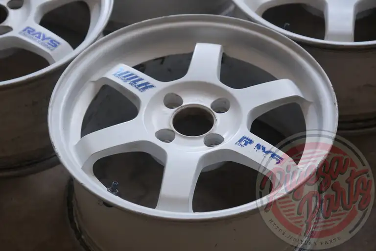 Rays TE37 15x7 +35 4x100