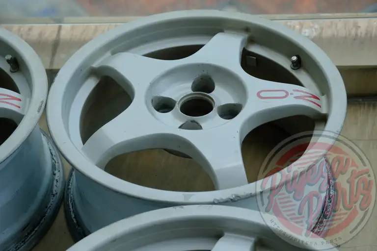 Oz Racing Chrono 16x7 +35 4x100