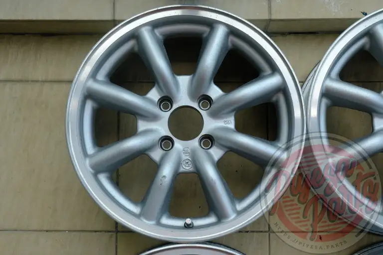 RS Watanabe F8F 15x6.5 +35 4x100