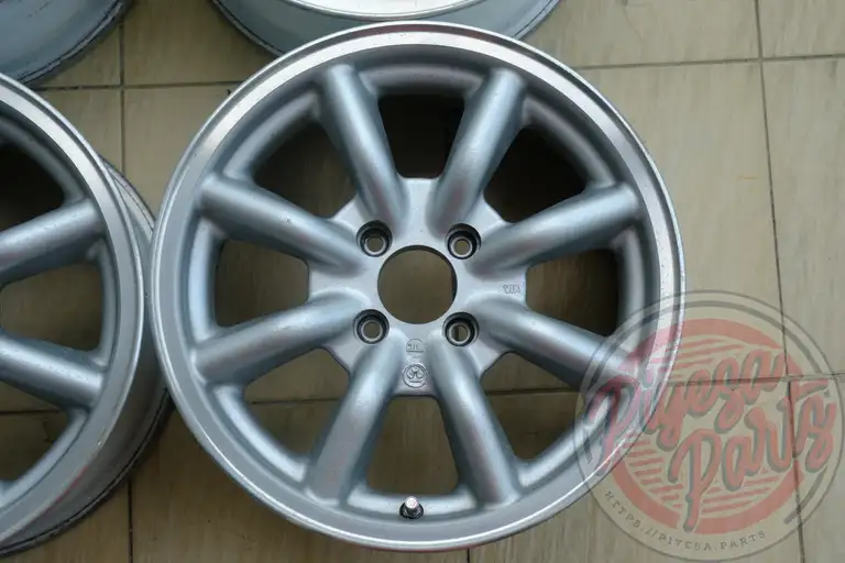 RS Watanabe F8F 15x6.5 +35 4x100