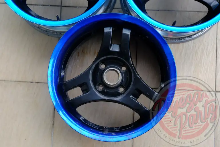 Yokohama Advan SA3R 15x6.5 +32 4x100