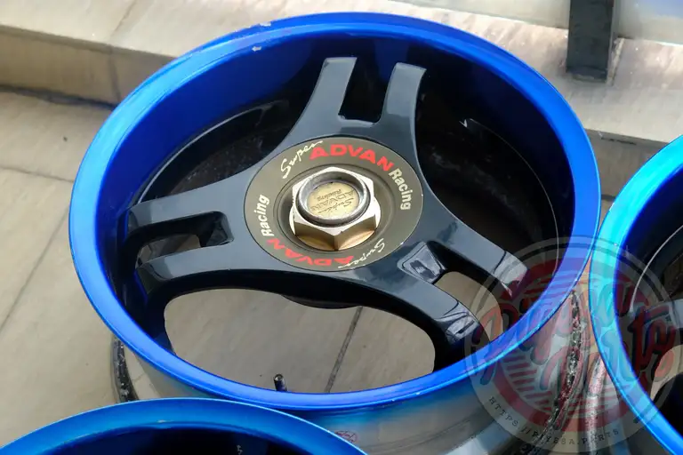 Yokohama Advan SA3R 15x6.5 +32 4x100