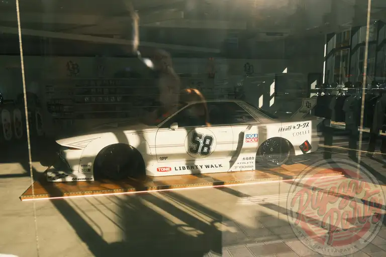 LB-KAIDO WORKS NISSAN R32 SKYLINE