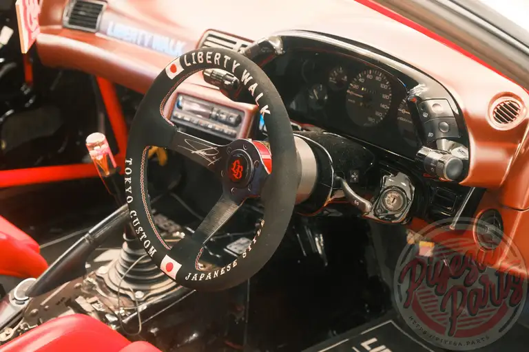 LB-KAIDO WORKS NISSAN R32 SKYLINE