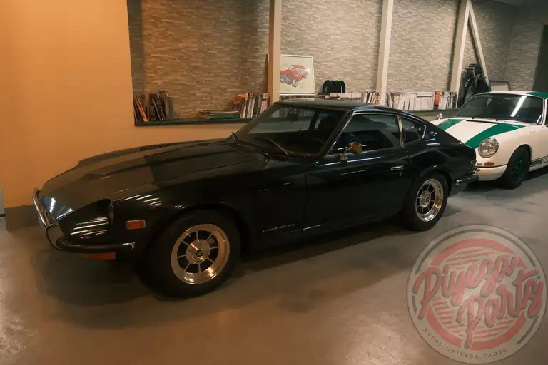 Hayashi Racing Osaka Japan 240z