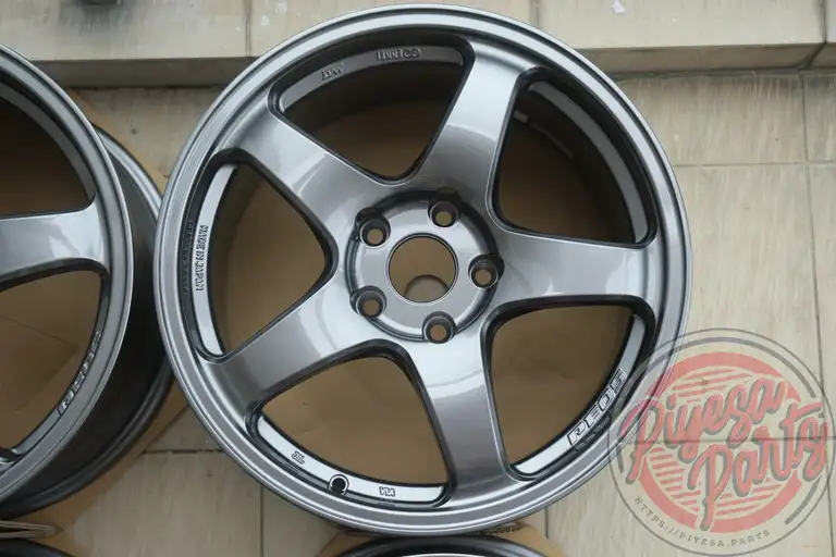 Brand New Enkei PF05 17x8 +35 5x114.3