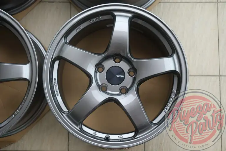 Brand New Enkei PF05 17x8 +35 5x114.3