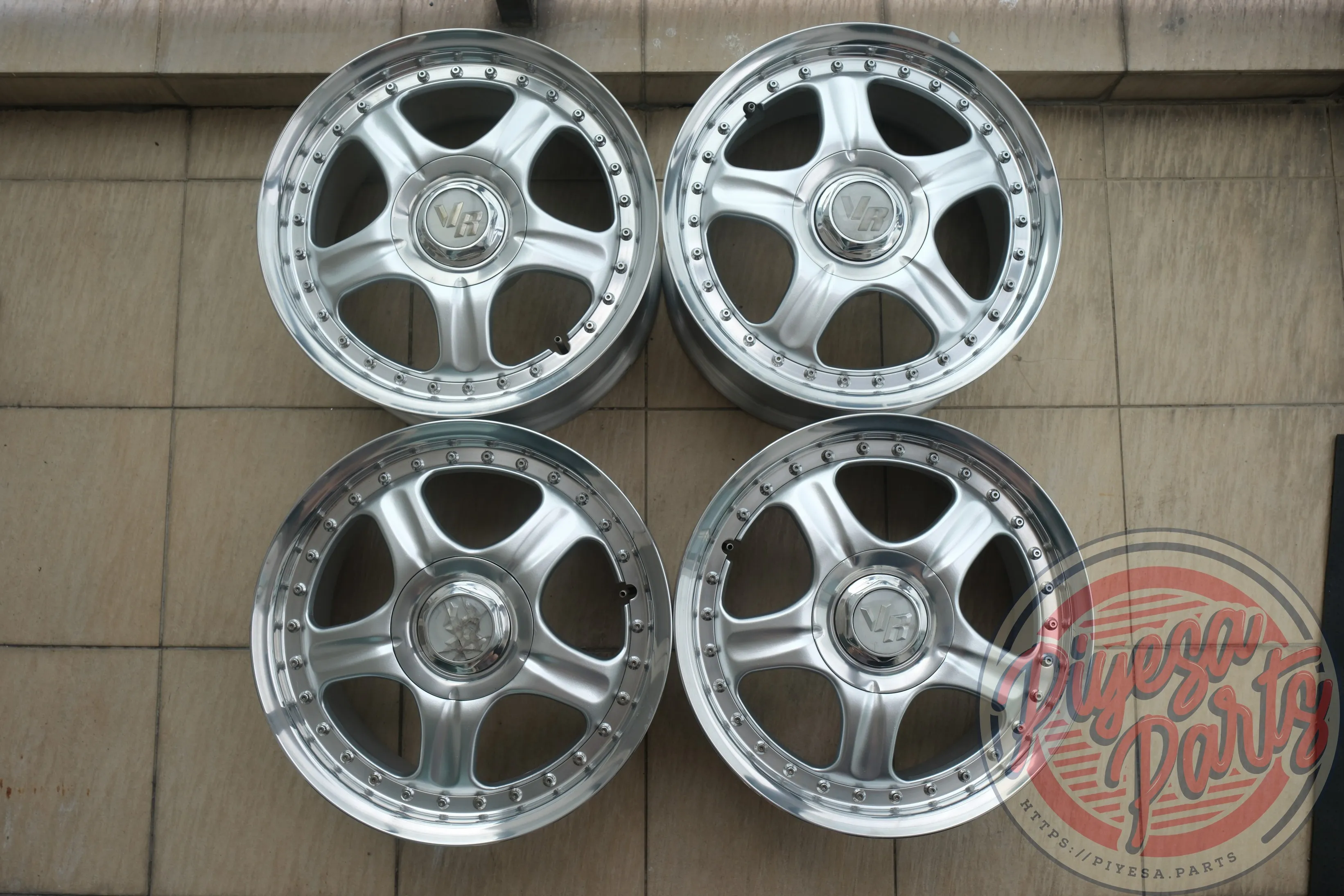Rays Volk Racing Group AV 16x7 +35 4x100
