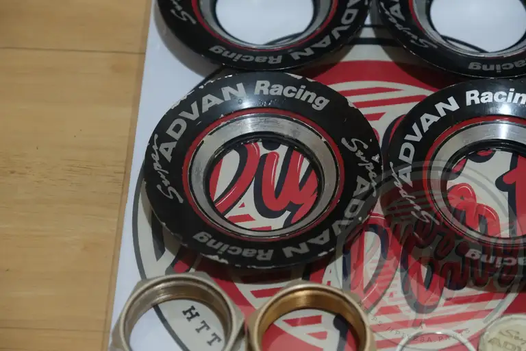 Yokohama Advan SA3R Center Hardware (Caps) for 15 & 16