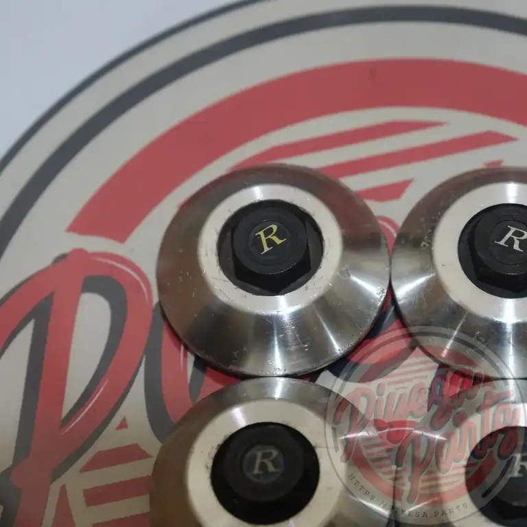 Tom's New Action Center Caps