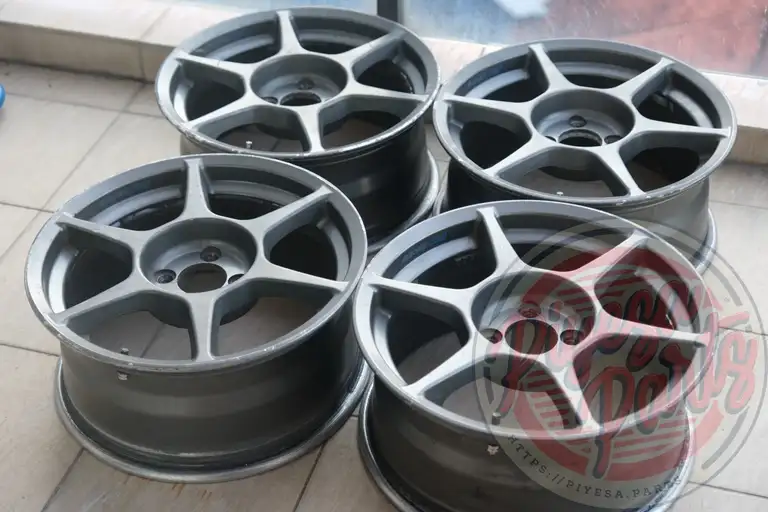 P1 Racing 16x7 +35 4x100