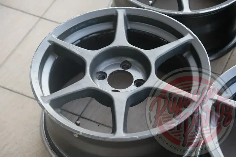 P1 Racing 16x7 +35 4x100