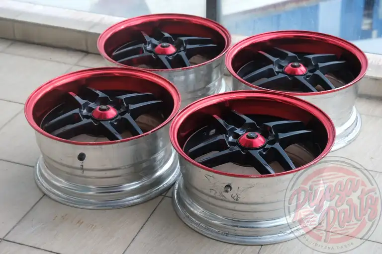 Tom's New Action 15x7 +35 4x100