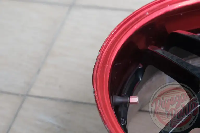 Tom's New Action 15x7 +35 4x100