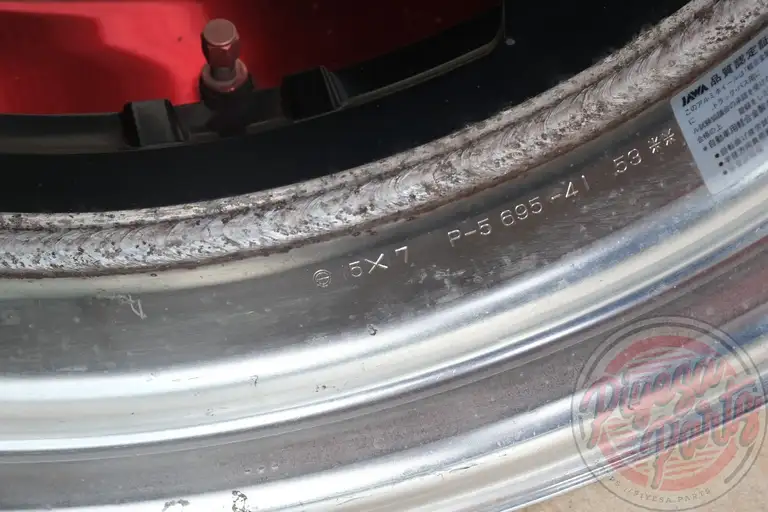 Tom's New Action 15x7 +35 4x100