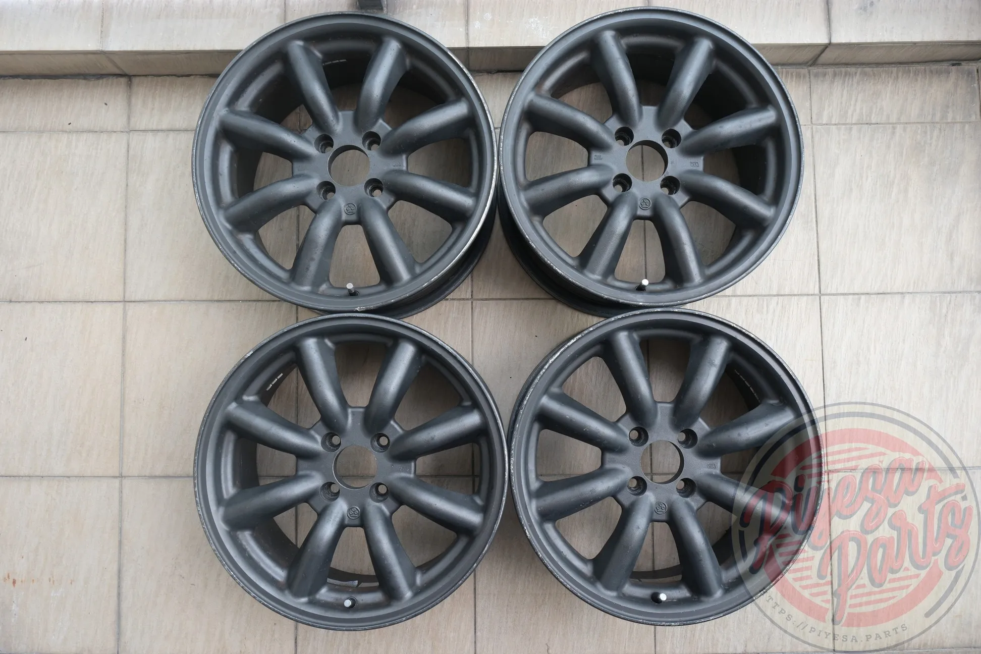 Watanabe F8F 16x7 +35 4x100