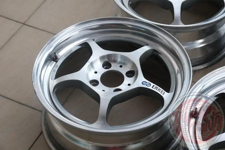 Enkei J-Speed 3 15x6.5 +38 4x100