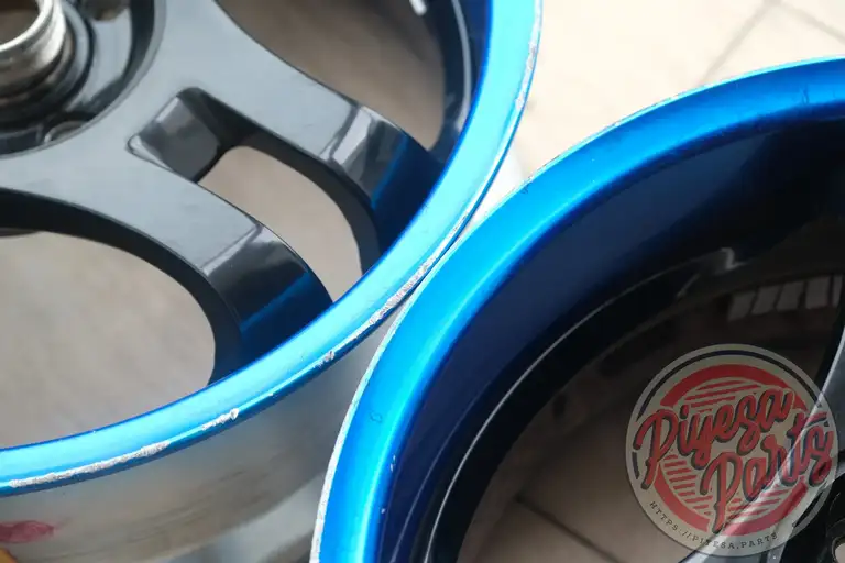 Yokohama Advan SA3R 16x7 +35 4x100