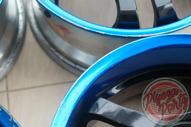 Yokohama Advan SA3R 16x7 +35 4x100